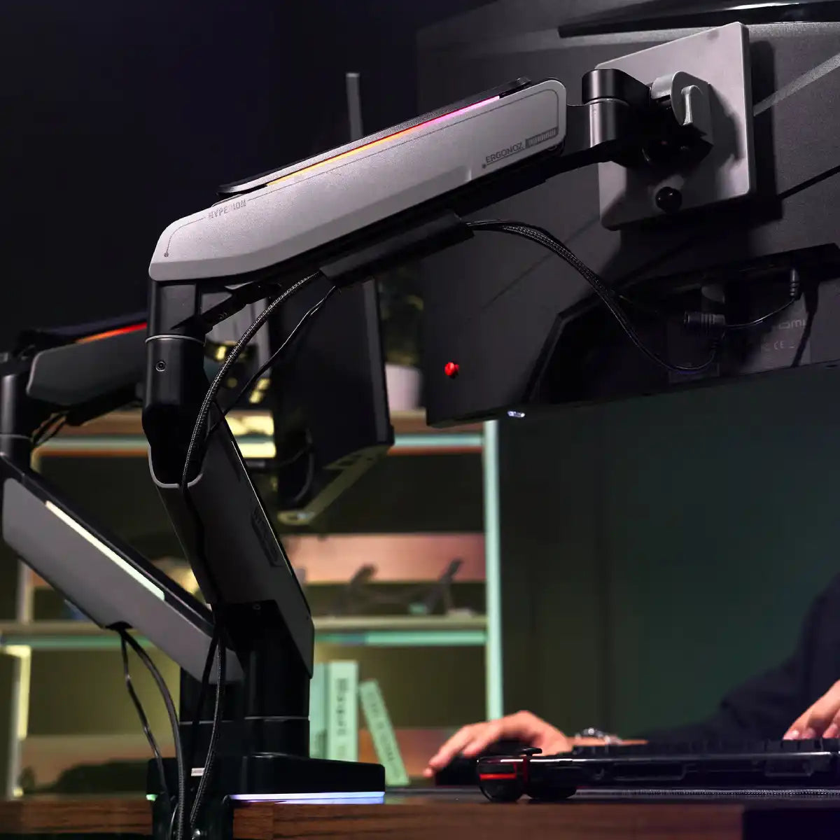 ขาจับจอ ERGONOZ Hyperion Heavy Duty RGB สีดำ (Matte Black)SpeedCom