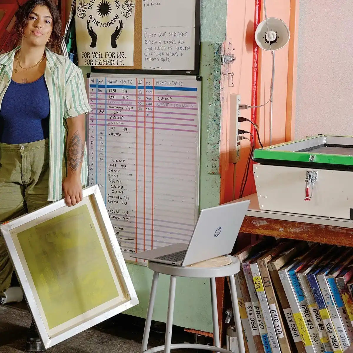 โน๊ตบุ๊ค HP Laptop 15 FC0477AU Ryzen 5 สีเงิน