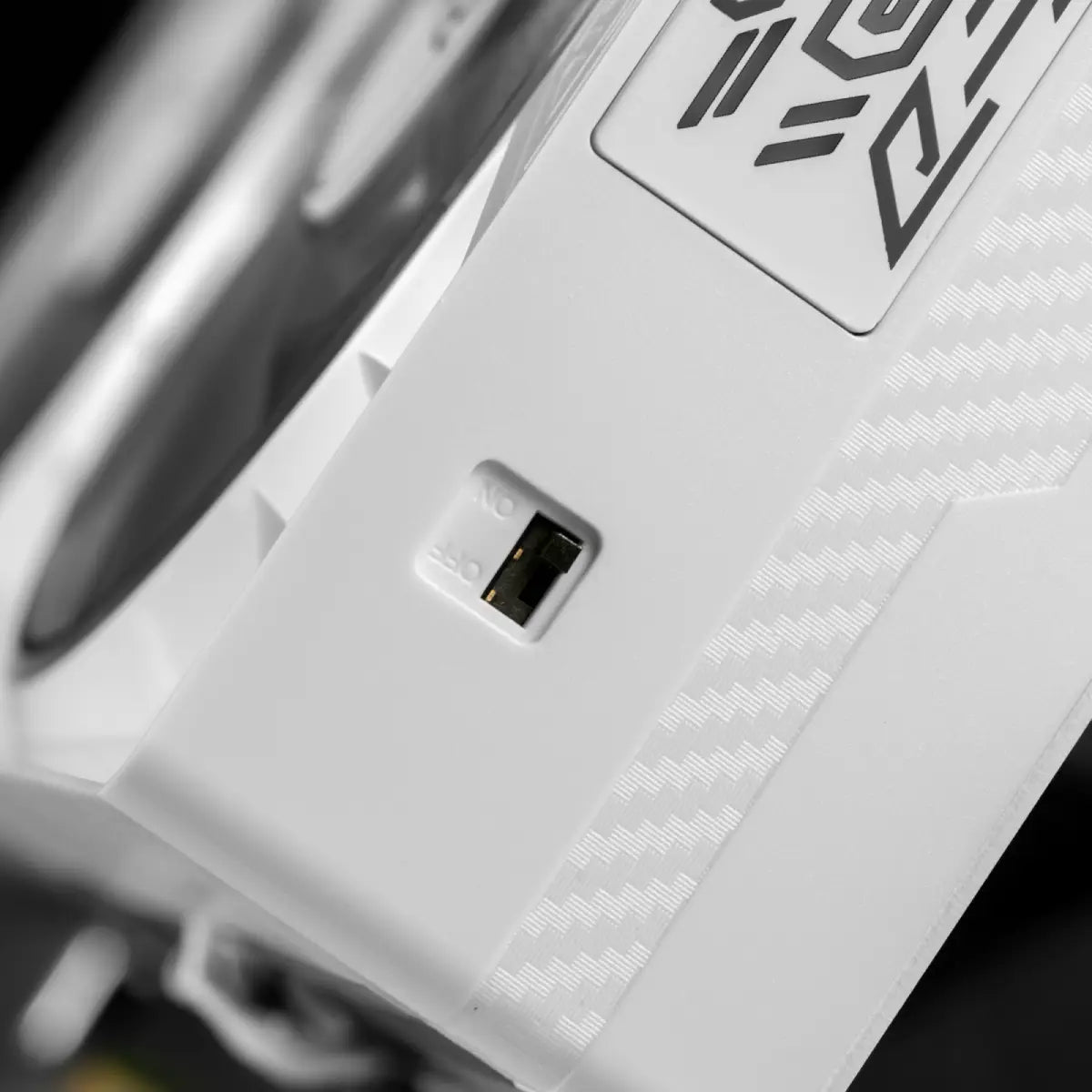 การ์ดจอ GALAX GeForce RTX 5070 1-Click OC 12GB GDDR7 - SpeedCom