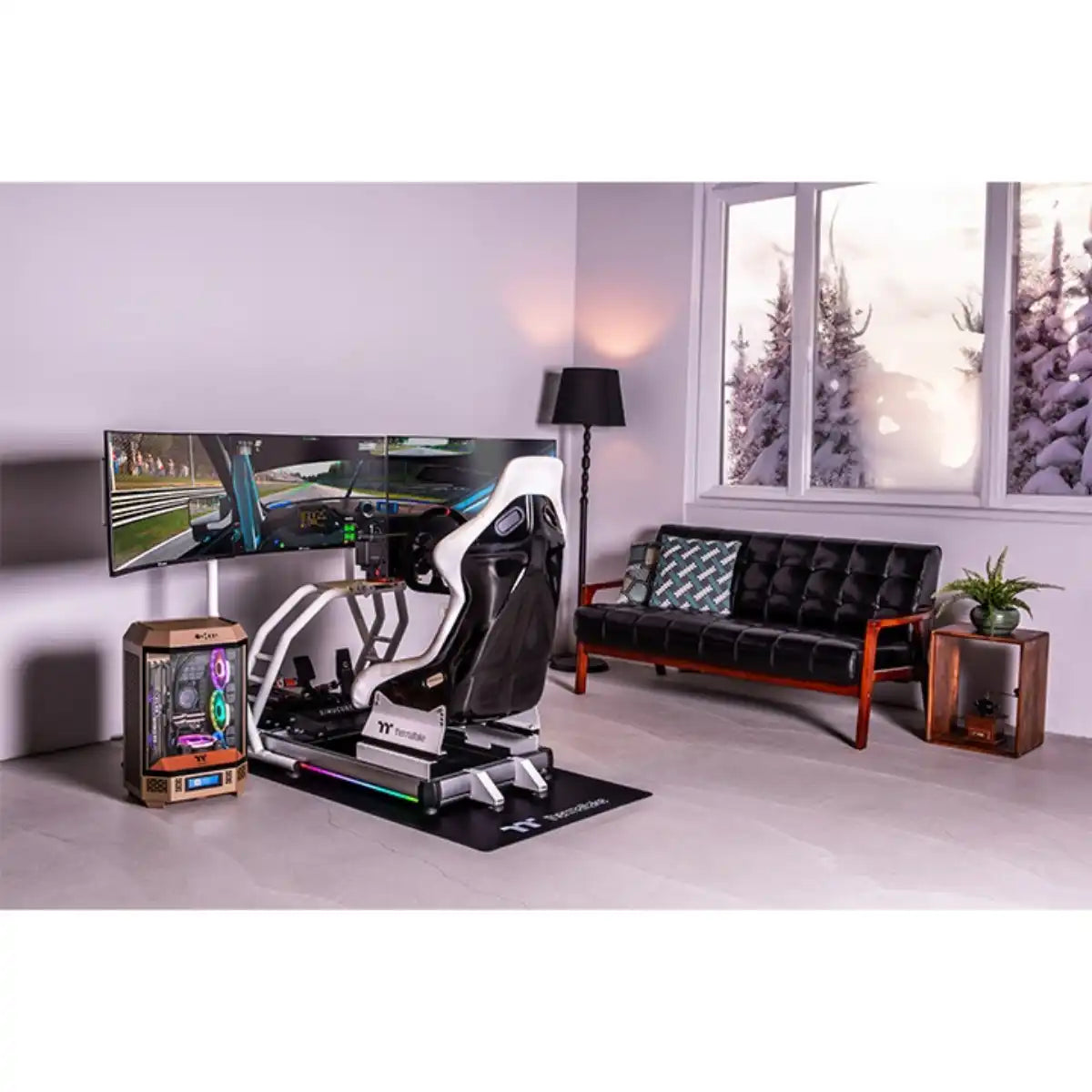 แผ่นรองพื้น Thermaltake RUG SIM RIG FLOOR สีดำ